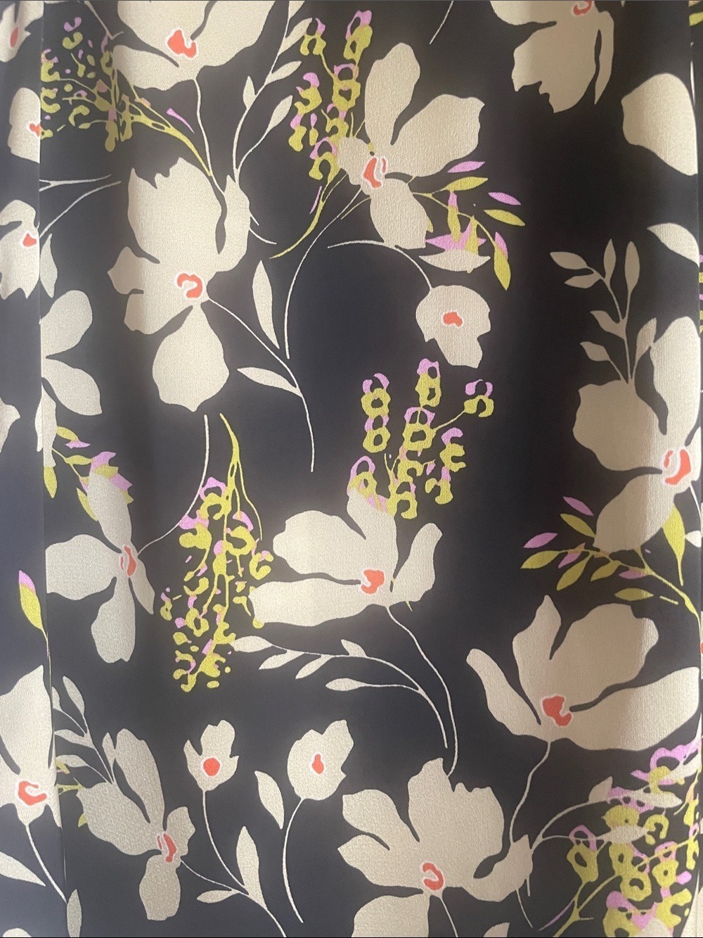 CAbi Black Sleeveless Floral Button-Front Blouse with Cream Floral Print - Picture 3 of 3